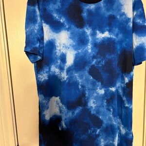LuLaRoe Blue Short Sleeve Tee Tie-Dye Top